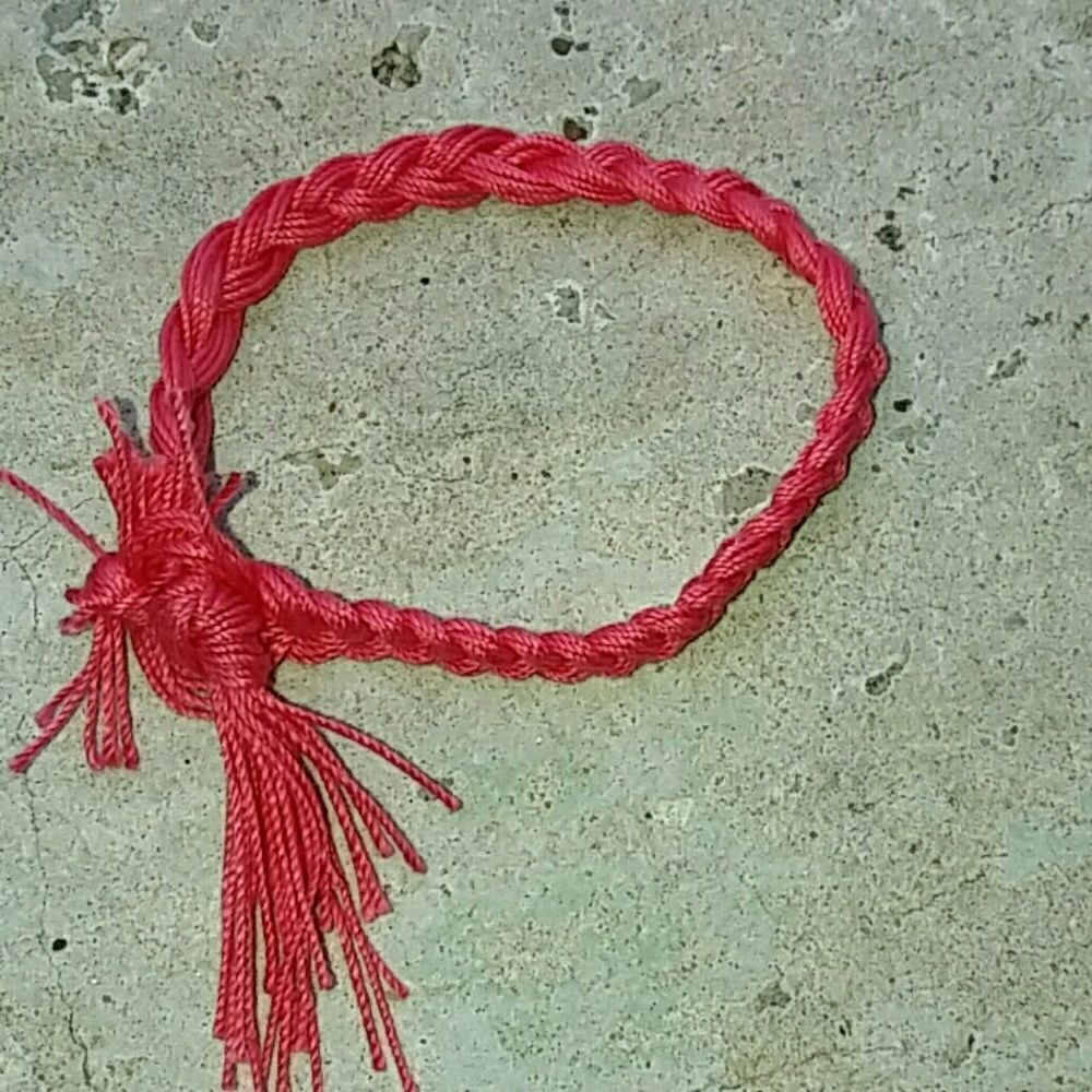 Braided threaded bracelet   - Picture 2 of 2